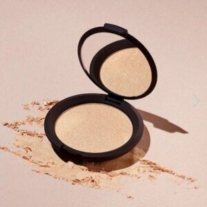 Smashbox X BECCA Shimmering Skin Perfector™ Pressed Highlighter- Moonstone- NIB